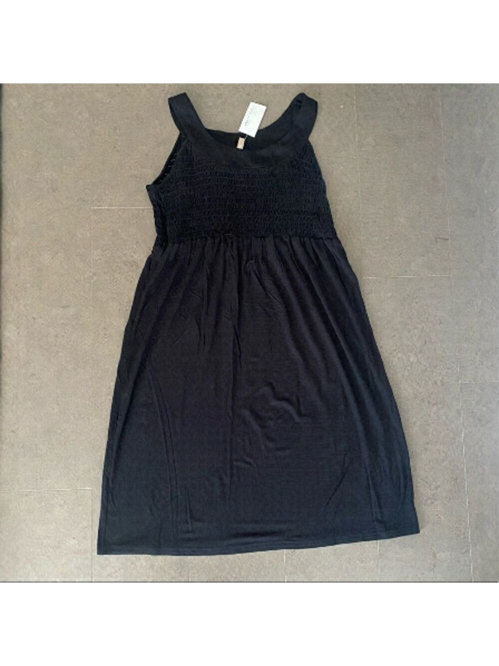 Maternity dress size Small